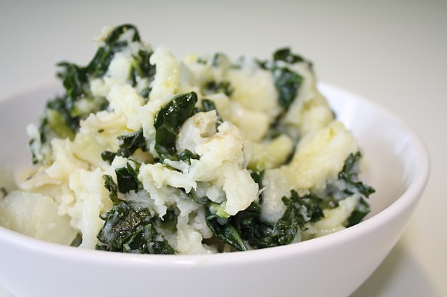 Best Irish Food - 38 Best Irish Dishes And Traditional Food In Ireland To Try 7 Irish Food, Irish cuisine, Traditional Irish Food, food in Ireland, Irish dishes, Colcannon