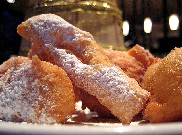 Best Croatian Food - 53 Best Croatian Dishes And Traditional Food In Croatia To Try 41 Croatia Dessert, Croatia cuisine, Traditional Croatia Food, desserts in Croatia, Croatian dishes, Croatian food, Croatian dishes, Croatian cuisine, Croatian dessert, Kroštule
