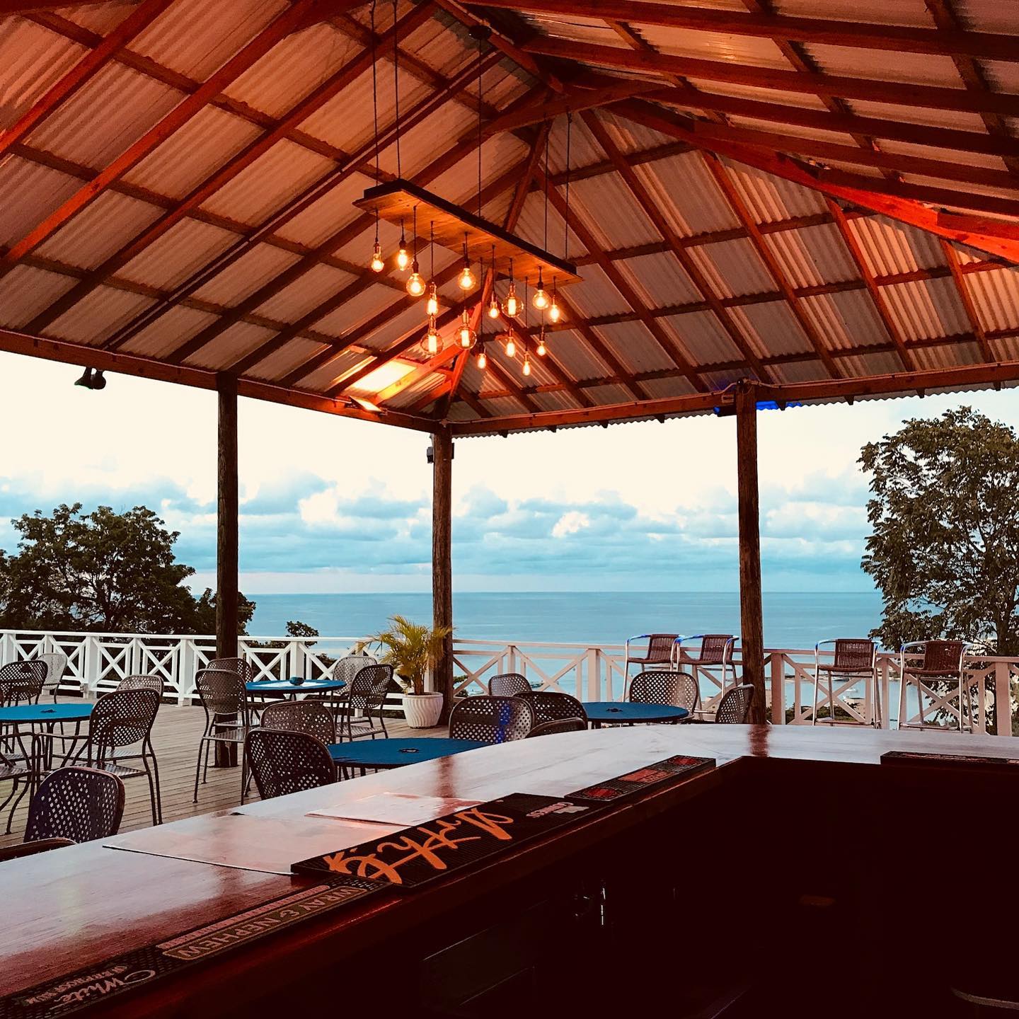 Ocho Rios Food - 30 Best Restaurants In Ocho Rios And Where To Eat 25 restaurants in ocho rios 2400, best restaurants in ocho rios 170, ocho rios food, where to eat in ocho rios, Oceans on the Ridge