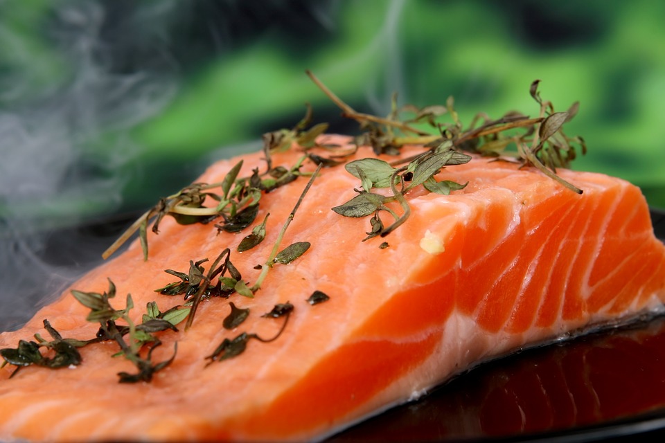 Canadian Food, Canadian cuisine, Traditional Canadian Food, food in Canada, Canadian dishes, Salmon