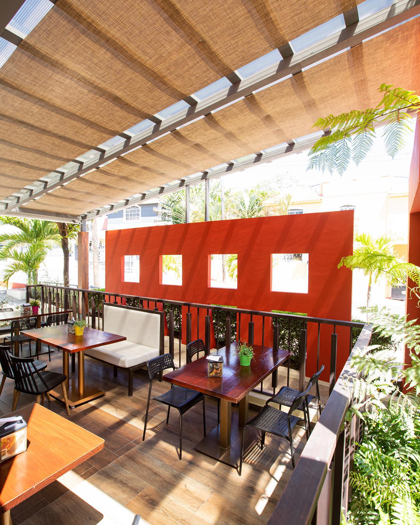 Puerto Plata Food - 30 Best Restaurants In Puerto Plata And Where To Eat 4 restaurants in puerto plata, puerto plata food, best restaurants in puerto plata, puerto plata restaurants, where to eat in puerto plata, tio pan panaderia
