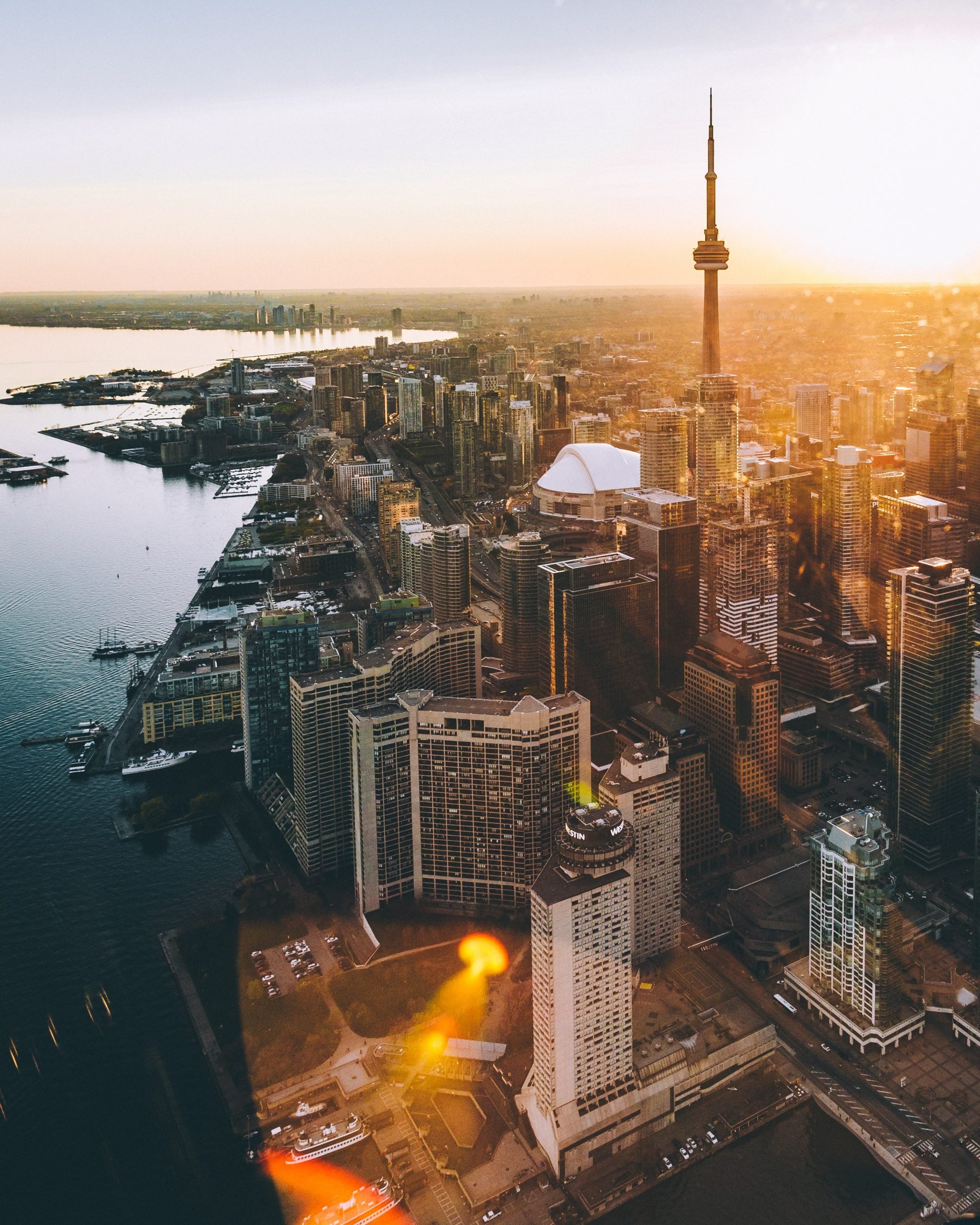 What To Wear In Canada, Canada Packing List, What To Pack For Canada