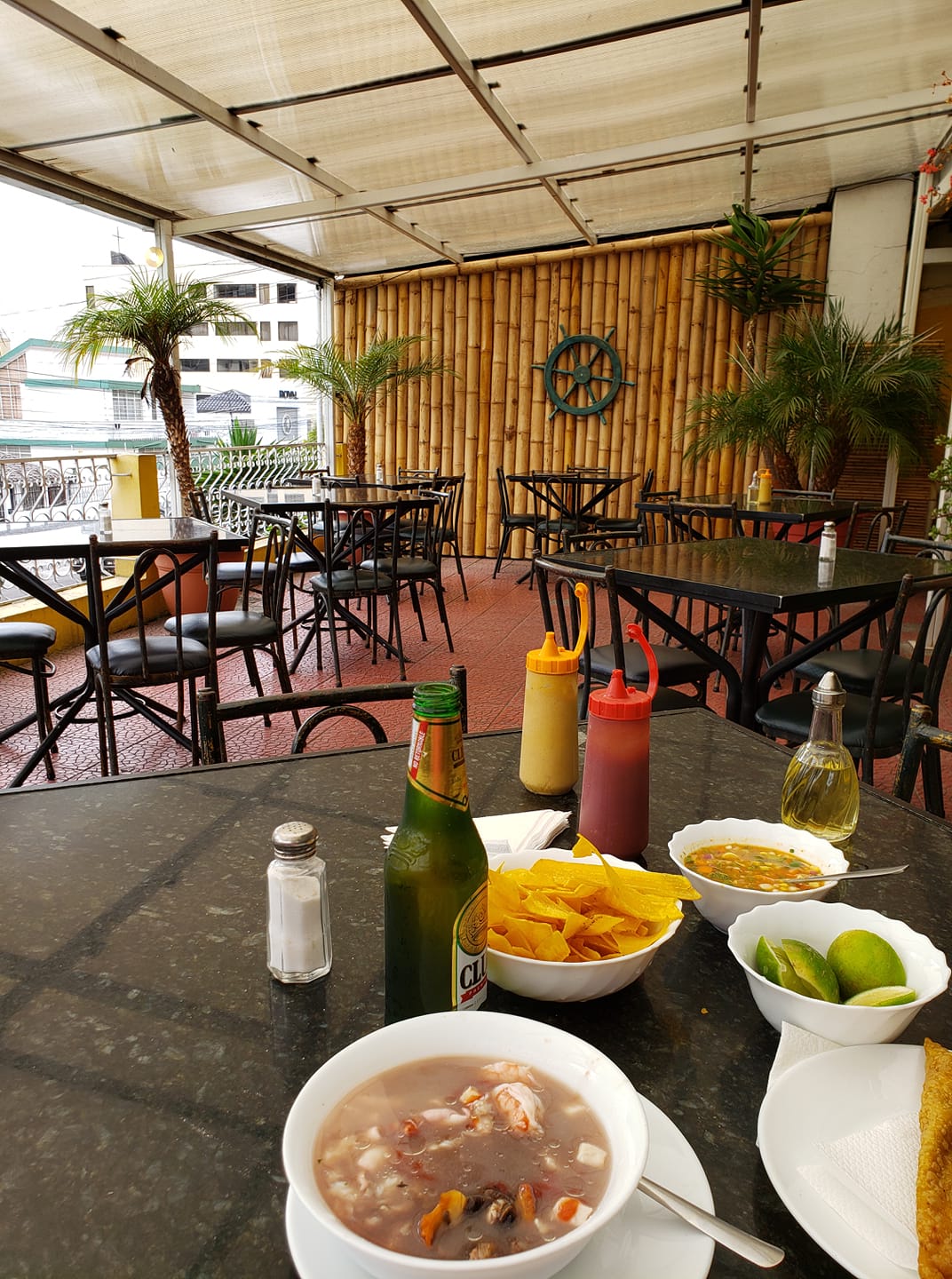 restaurants in quito, best restaurants in quito, where to eat in quito, quito food, quito restaurants, zavalita