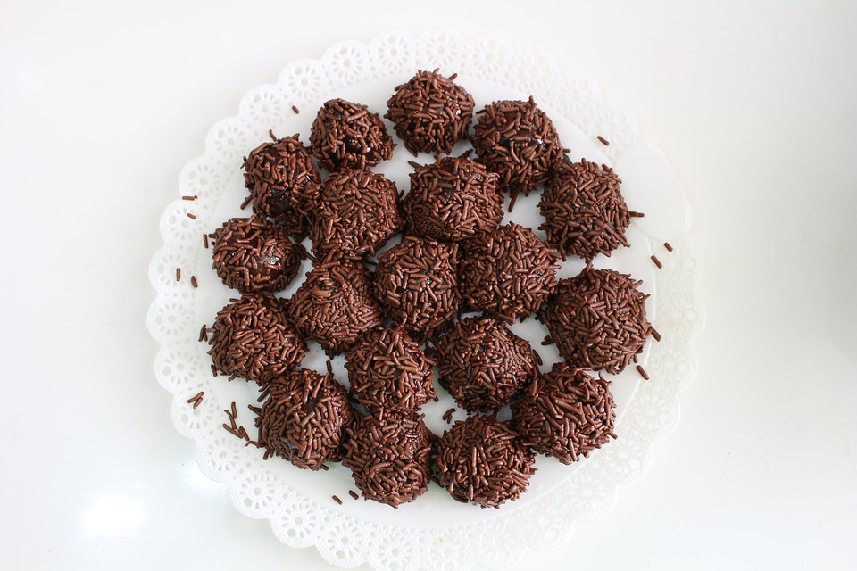 Brigadeiros - Brazilian dessert - Sao Paulo vs Rio de Janeiro 