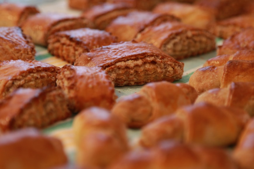 Armenian dessert, Armenia food, Armenia cuisine, traditional food in Armenia, Armenia snacks, Armenia desserts, gata