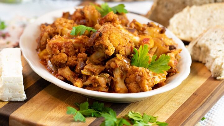 Vegetarian Food In Greece: 40 Best Greek Vegetarian Dishes And Vegan Food In Greece 21 vegetarian food in Greece, vegan food in Greece, Greek Vegetarian Dishes, Vegetarian Dishes In Greece, vegan dishes in Greece, vegan in Greece, vegetarian in greece, kounoupidi kapama