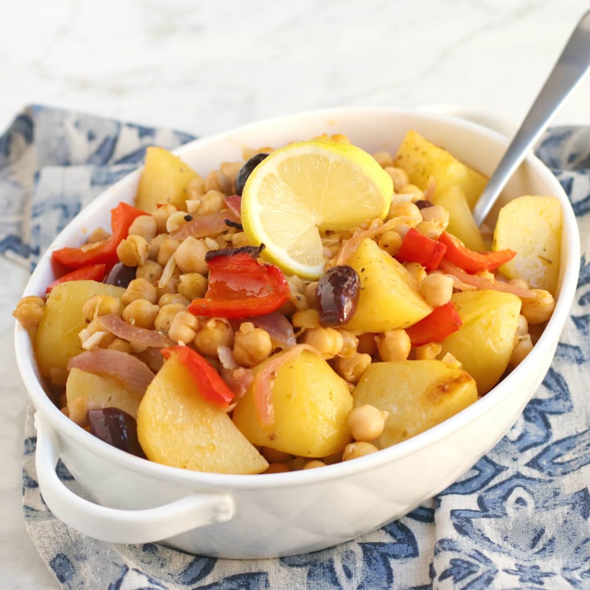 Vegetarian Food In Greece: 40 Best Greek Vegetarian Dishes And Vegan Food In Greece 30 vegetarian food in Greece, vegan food in Greece, Greek Vegetarian Dishes, Vegetarian Dishes In Greece, vegan dishes in Greece, vegan in Greece, vegetarian in greece, lemon roasted potatoes with chickpeas