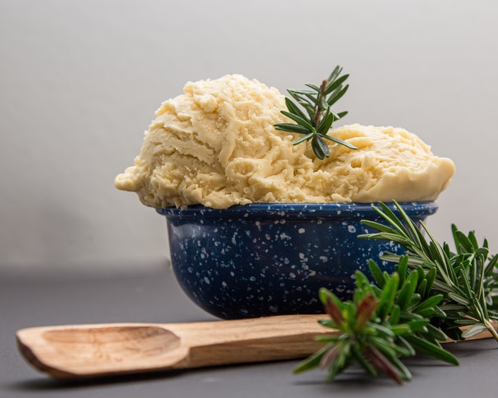Vegetarian Food In Greece: 40 Best Greek Vegetarian Dishes And Vegan Food In Greece 37 vegetarian food in Greece, vegan food in Greece, Greek Vegetarian Dishes, Vegetarian Dishes In Greece, vegan dishes in Greece, vegan in Greece, vegetarian in greece, skordalia mashed potatoes