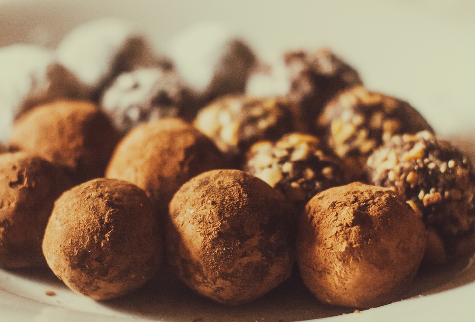 French dishes, French snacks, French cuisine, food in france, traditional French desserts, france desserts, france snacks, truffles