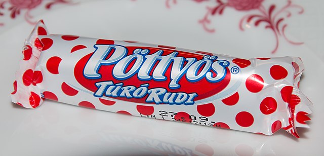 Hungarian snacks, Traditional Hungarian snacks and desserts, Hungary snacks, Hungarian desserts, traditional snacks and desserts in Hungary, Hungary desserts, Túró Rudi