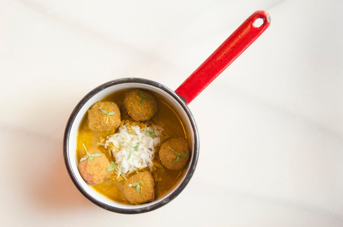 Best Danish Food - Best 50 Danish Dishes And Traditional Food In Denmark To Try 11 Denmark Food, Traditional Denmark Food, Danish food, Danish cuisine, traditional food in Denmark, Denmark cuisine, Denmark dishes, Danish dishes, boller i karry curry meatballs
