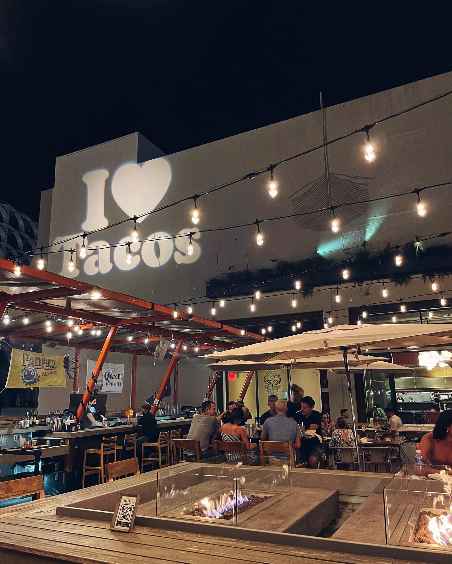 Honolulu Food - 30 Best Restaurants In Honolulu And Where To Eat 9 restaurants in honolulu, best restaurants in honolulu, restaurants in honolulu hawaii, honolulu restaurants, honolulu food, where to eat in honolulu, buho cocina y cantina
