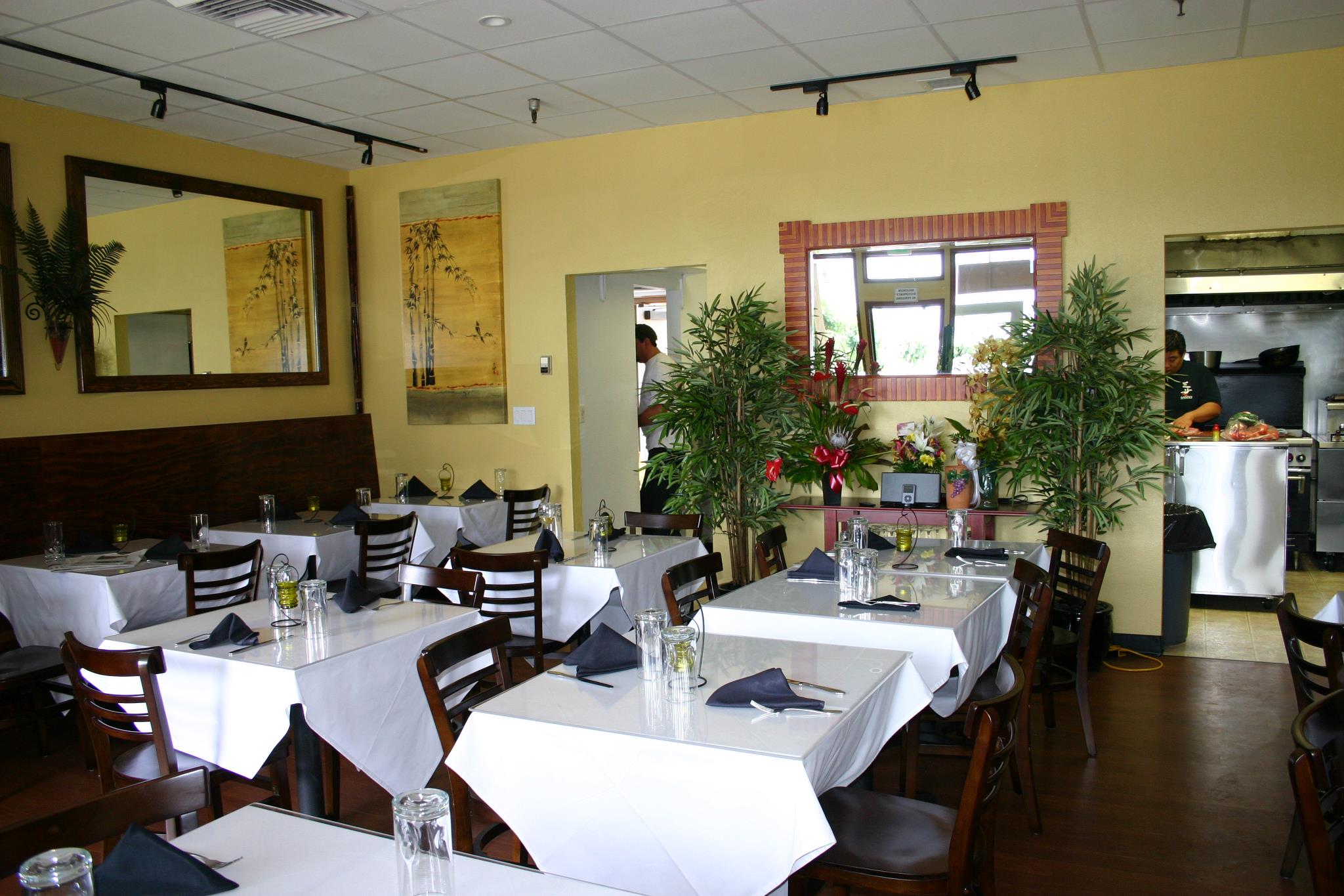 Maui Food - 30 Best Restaurants In Maui And Where To Eat 7 restaurants in Maui, best restaurants in Maui, Maui food, Maui restaurants, where to eat in Maui, cuatro