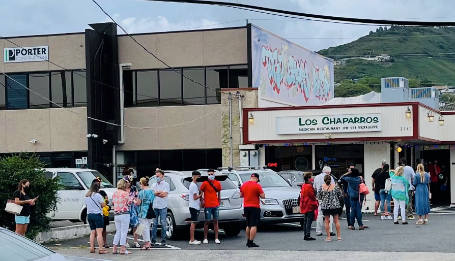 Honolulu Food - 30 Best Restaurants In Honolulu And Where To Eat 11 restaurants in honolulu, best restaurants in honolulu, restaurants in honolulu hawaii, honolulu restaurants, honolulu food, where to eat in honolulu, los chaparros mexican restaurant