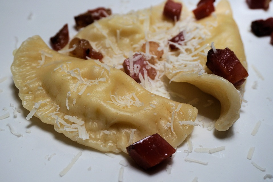 Polish Food, Traditional Polish Food, traditional food in Poland, Poland food, Polish cuisine, Poland dishes, Polish dishes, pierogi