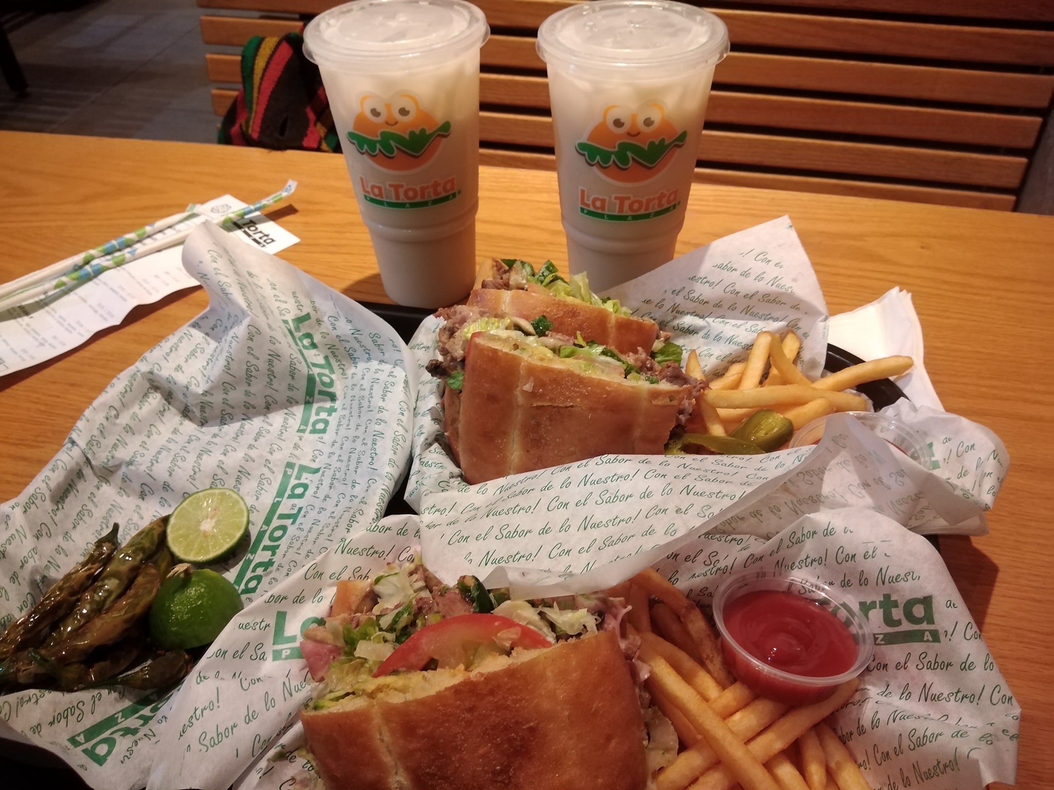 Restaurants in tijuana, best restaurants in tijuana, restaurants tijuana, tijuana restaurants, where to eat in tijuana, tijuana food, la torta plaza