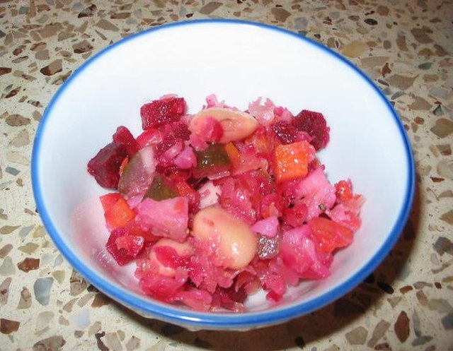 Ukraine Food, Ukraine cuisine, Traditional Ukraine Food, food in Ukraine, Ukraine dishes, Ukrainian food, Ukrainian dishes, Ukrainian cuisine, vinigret salad