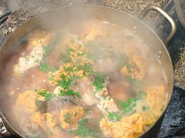 Ukraine Food, Ukraine cuisine, Traditional Ukraine Food, food in Ukraine, Ukraine dishes, Ukrainian food, Ukrainian dishes, Ukrainian cuisine, yushka
