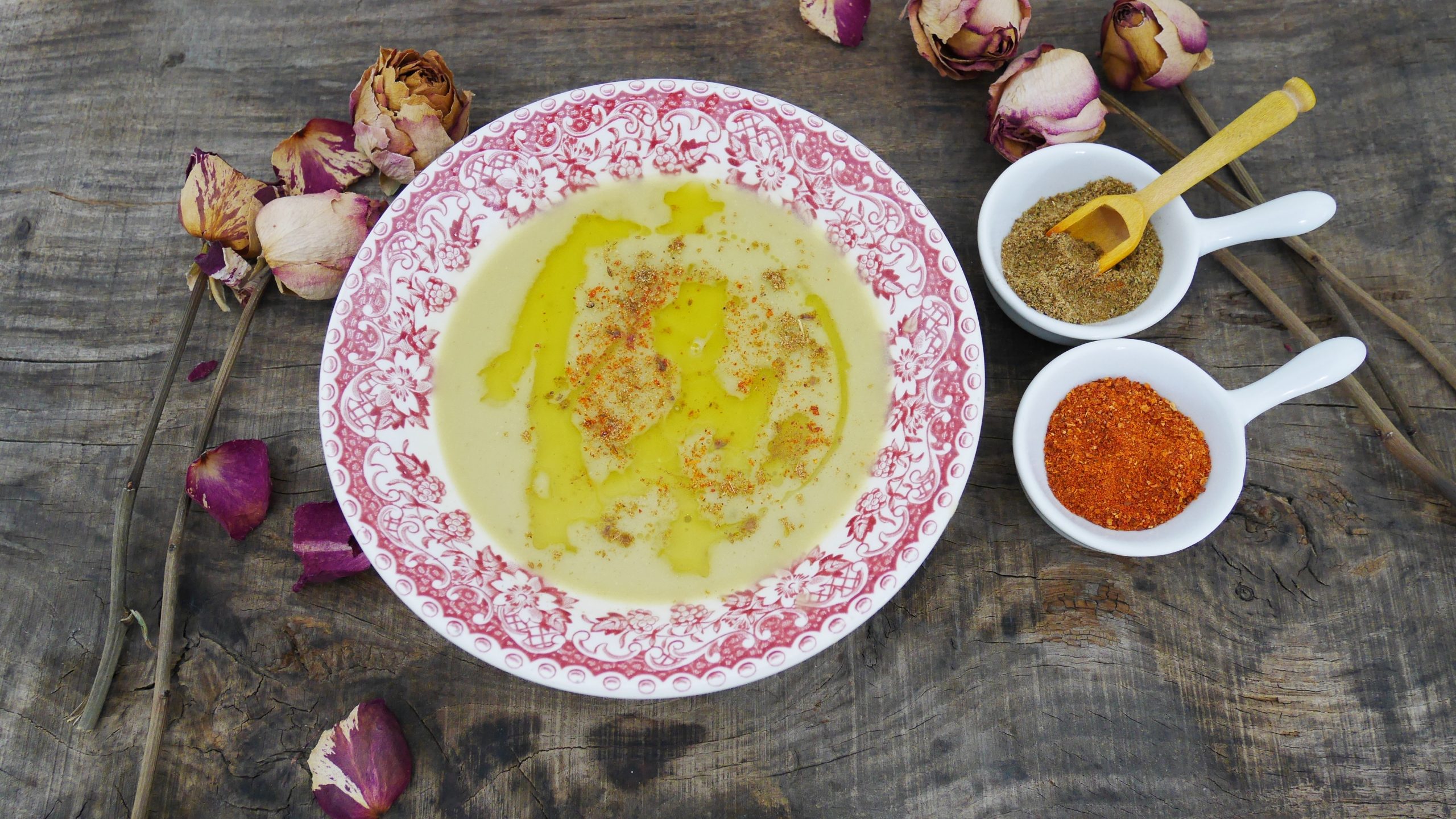 bissara-Moroccan vegan dip, vegetarian food in Morocco, vegan food in Morocco, Moroccan vegetarian dishes, vegan in Morocco, vegetarian in Morocco