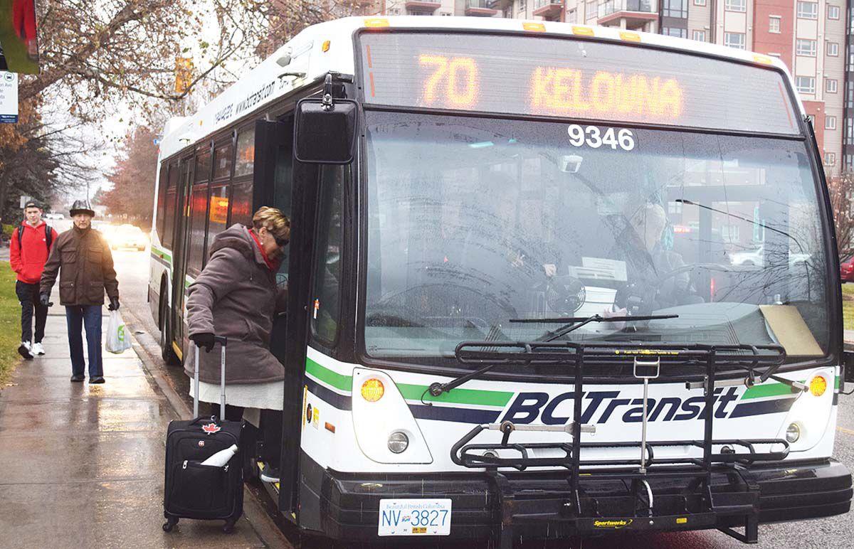 How To Get From Kelowna Airport To Penticton Best Way 2 How To Get From Kelowna Airport To Penticton - All Possible Ways, cheapest way from Kelowna airport to Penticton, Kelowna airport to Penticton, Bus Kelowna to Penticton