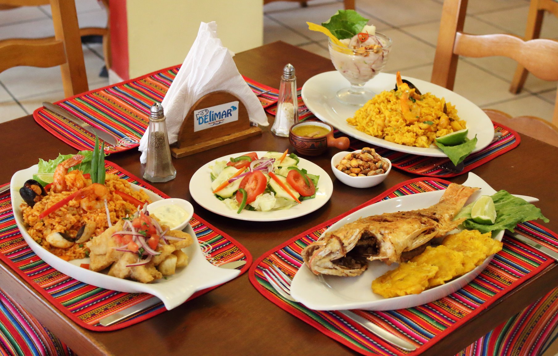 ORANJESTAD FOOD: 30 BEST RESTAURANTS IN ORANJESTAD AND WHERE TO EAT IN ARUBA 18 restaurants in Oranjestad aruba, restaurants in aruba, best restaurants in aruba, Oranjestad food, where to eat in aruba, Aruba restaurants, delimar