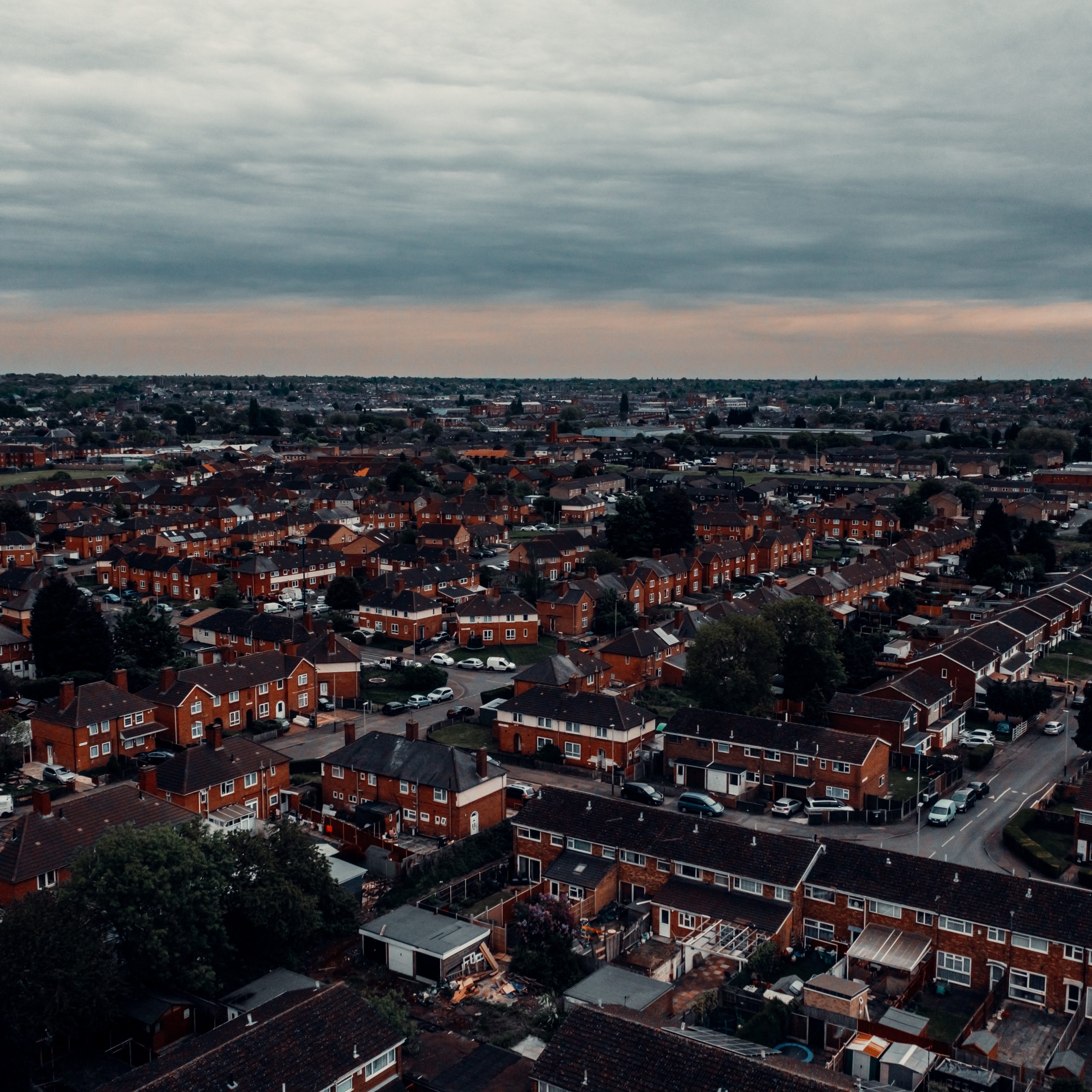 How To Get From East Midlands Airport To Leicester - All Possible Ways, cheapest way from East Midlands airport to Leicester, East Midlands airport to Leicester, East Midlands airport to Leicester, East Midlands Airport Bus Airport, Bus East Midlands Airport, Bus East Midlands Airport to Leicester