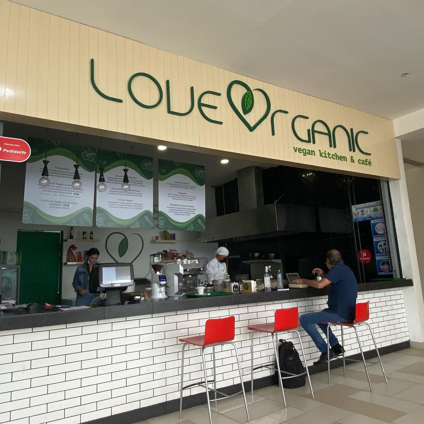 Panama City Food - 30 Best Restaurants in Panama City and Where to Eat 32 vegan restaurants in Panama City, vegetarian restaurants in Panama City, vegan in Panama City, vegetarian in Panama City, love organic