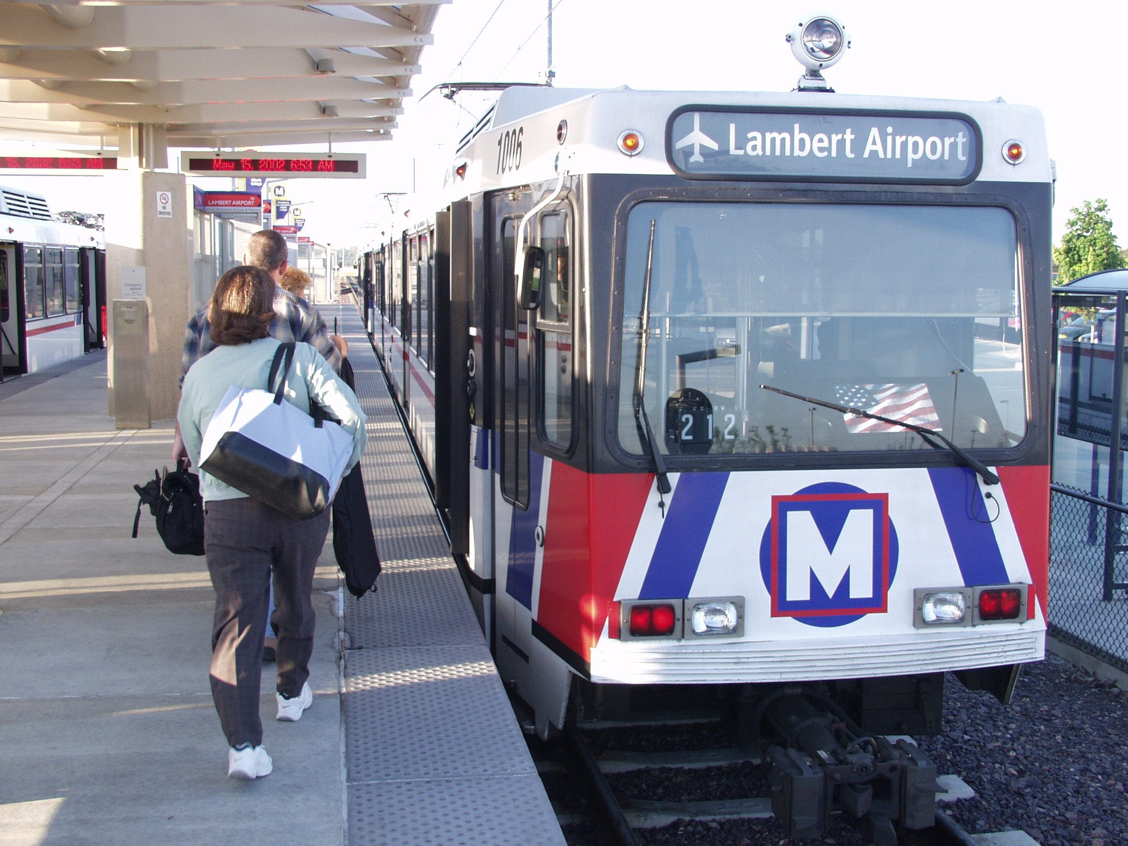 How To Get From St Louis Airport To Downtown Best Way 2 How To Get From St Louis Airport To City Center - All Possible Ways, cheapest way from St Louis airport to city center, cheapest way from St Louis airport to downtown, St Louis airport to city center, St Louis airport to city, St Louis airport to downtown, MetroLink Airport St Louis, Metro Link St Louis Airport