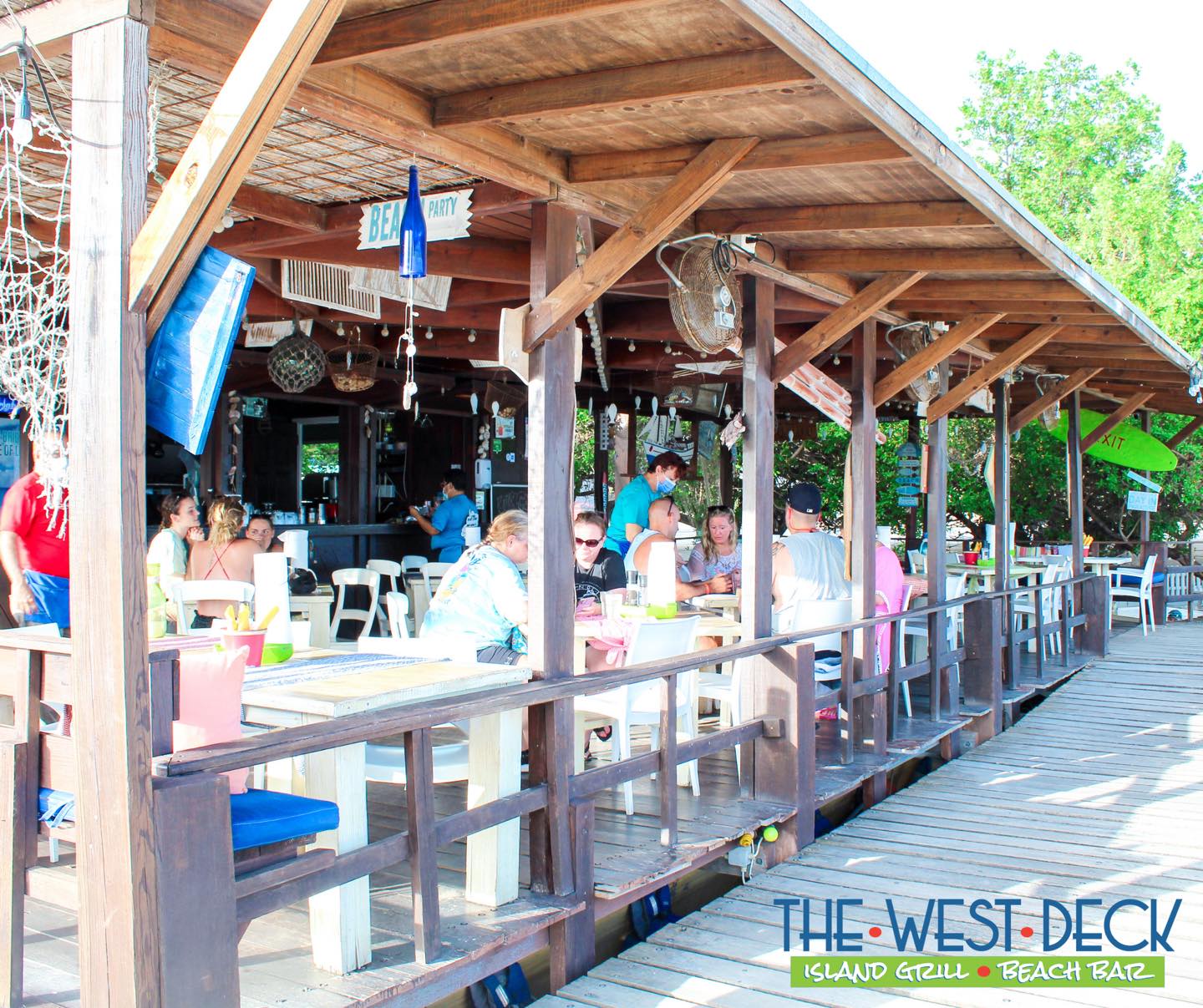 ORANJESTAD FOOD: 30 BEST RESTAURANTS IN ORANJESTAD AND WHERE TO EAT IN ARUBA 11 restaurants in Oranjestad aruba, restaurants in aruba, best restaurants in aruba, Oranjestad food, where to eat in aruba, Aruba restaurants, the west deck