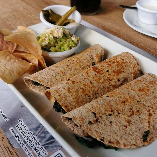 Cancun Food - 30 Best Vegetarian Restaurants In Cancun 21 Restaurants In Cancun, best Restaurants In Cancun, Cancun food, where to eat in Cancun, vegetarian Restaurants In Cancun, vegan Restaurants In Cancun, Cancun restaurants