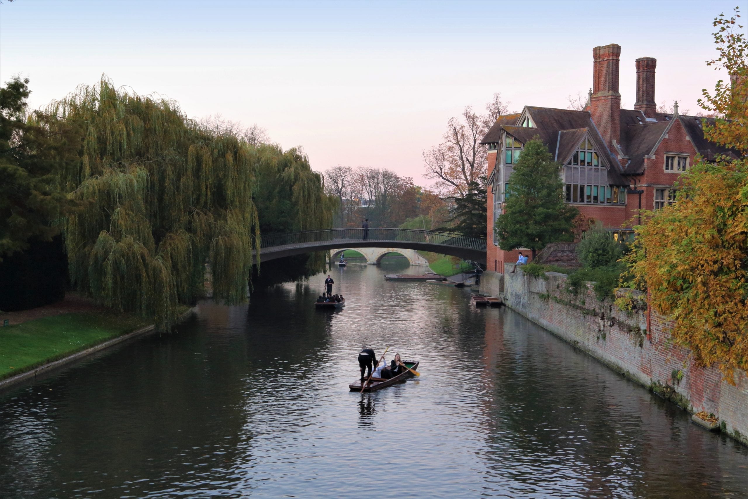 How To Get From Stansted Airport To Cambridge - All Possible Ways, cheapest way from Stansted airport to Cambridge, Stansted airport to Cambridge, Stansted Airport Bus, Bus Stansted Airport to Cambridge