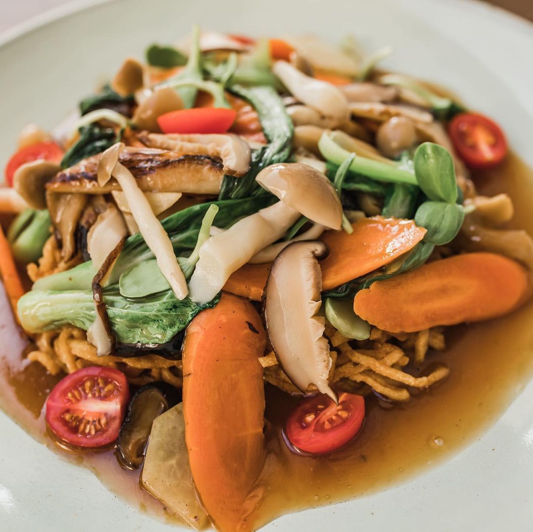 Wailea Food - 27 Best Restaurants In Wailea And Where To Eat 27 Lineage Wailea, restaurants in Wailea, restaurants in Wailea, plant based restaurants in Wailea, vegetarian restaurants in Wailea, vegan restaurants in Wailea, Wailea food, where to eat in Wailea