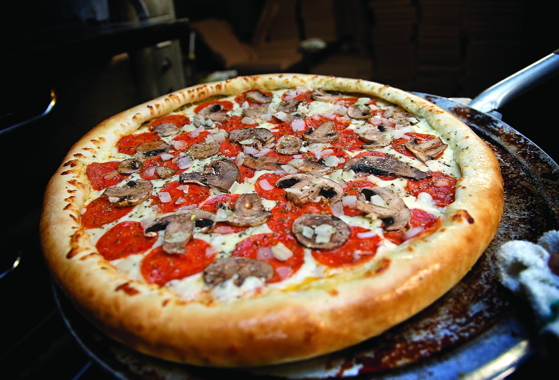 Pahoa Food - 15 Best Restaurants In Pahoa Where To Eat 9 Boogie Woogie Pizza, Pahoa restaurants, restaurants in Pahoa, plant based restaurants in Pahoa, vegetarian restaurants in Pahoa, vegan restaurants in Pahoa, Pahoa food, where to eat in Pahoa, vegan in Pahoa, vegetarian in Pahoa