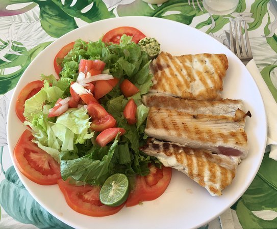 Bora Bora Food - 30 Best Restaurants In Bora Bora 9 SNACK MATIRA, Bora Bora restaurants, restaurants in Bora Bora, plant based restaurants in Bora Bora, vegetarian restaurants in Bora Bora, vegan restaurants in Bora Bora, Bora Bora food, where to eat in Bora Bora, vegan in Bora bora, vegetarian in Bora Bora