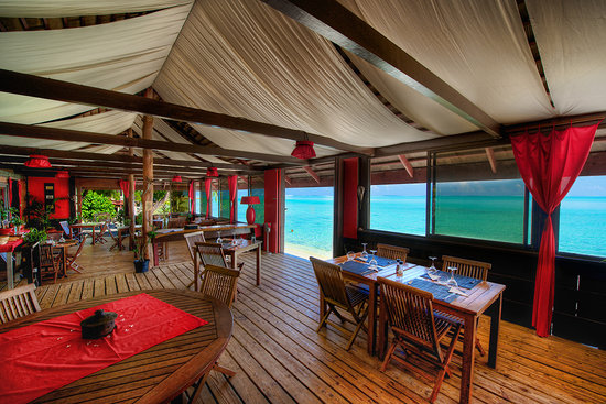 Bora Bora Food - 30 Best Restaurants In Bora Bora 8 MATIRA BEACH RESTAURANT , Bora Bora restaurants, restaurants in Bora Bora, plant based restaurants in Bora Bora, vegetarian restaurants in Bora Bora, vegan restaurants in Bora Bora, Bora Bora food, where to eat in Bora Bora, vegan in Bora bora, vegetarian in Bora Bora