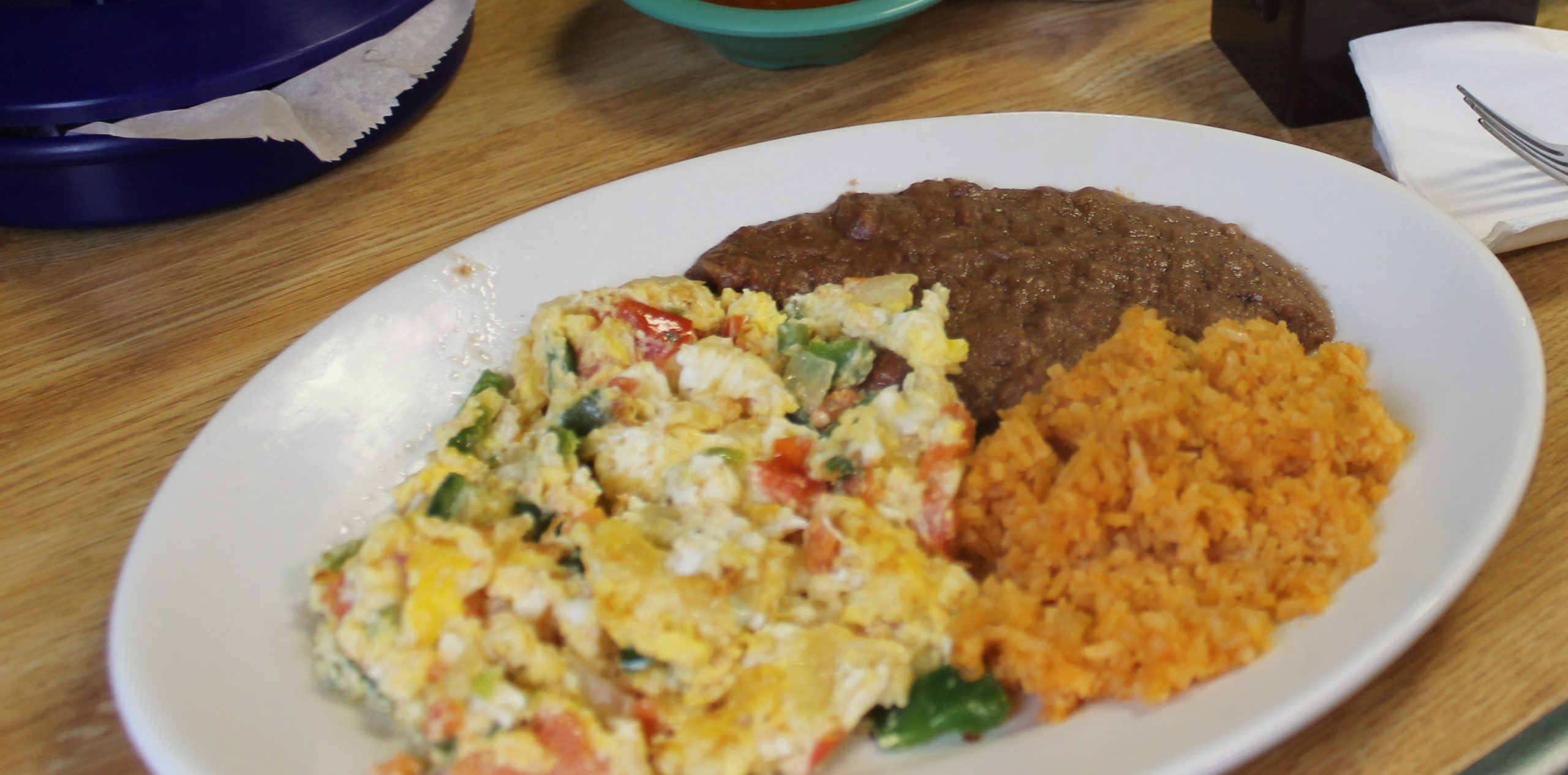 Mexican breakfast, breakfast in Mexico, traditional breakfast in Mexico, traditional mexican breakfast