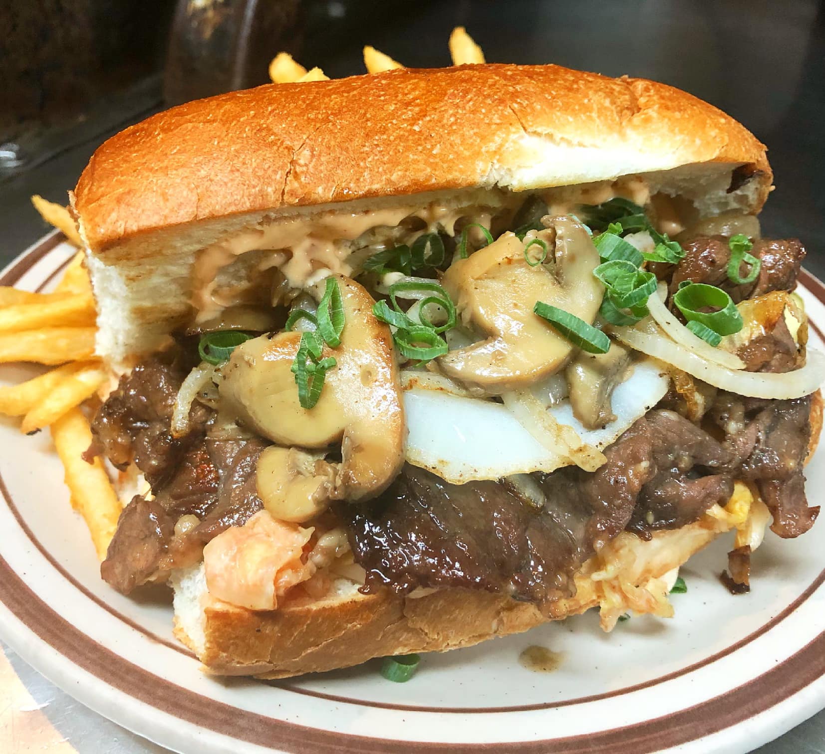 Hilo Food - 30 Best Restaurants In Hilo And Where To Eat 15 Ken's House of Pancakes, Hilo restaurants, restaurants in Hilo, plant based restaurants in Hilo, vegetarian restaurants in Hilo, vegan restaurants in Hilo, Hilo food, where to eat in Hilo, vegan in Hilo, vegetarian in Hilo