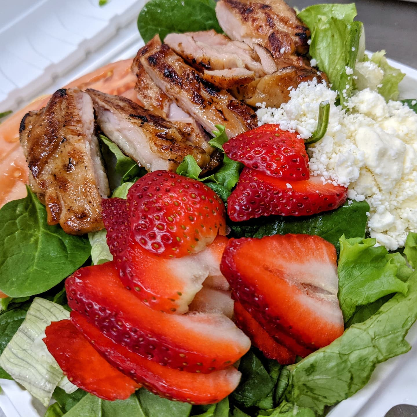 Hilo Food - 30 Best Restaurants In Hilo And Where To Eat 20 Kuhio Grille, Hilo restaurants, restaurants in Hilo, plant based restaurants in Hilo, vegetarian restaurants in Hilo, vegan restaurants in Hilo, Hilo food, where to eat in Hilo, vegan in Hilo, vegetarian in Hilo