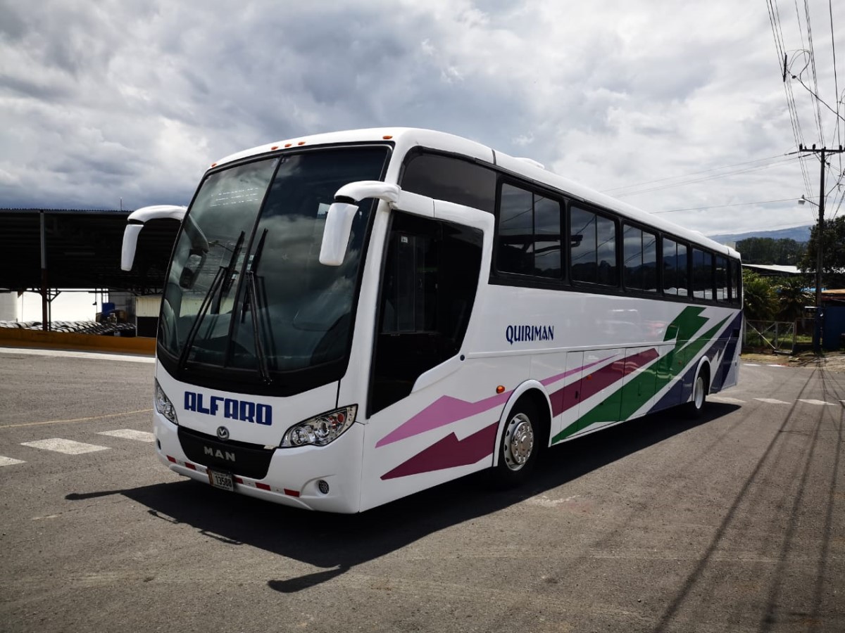 How To Get From Tamarindo To Tortuguero - All Possible Ways, cheapest way from Tamarindo to Tortuguero, Tamarindo to Tortuguero, Tamarindo to Tortuguero bus, La Pavona To Tortuguero, San Jose to Cariari, Cariari to La Pavona, San Jose to Tortuguero