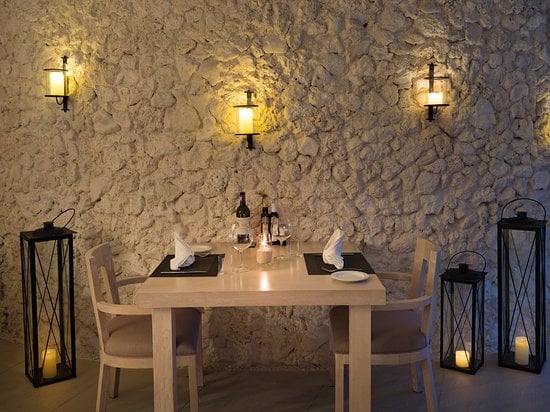 Bora Bora Food - 30 Best Restaurants In Bora Bora 28 FAR NIENTE RISTORANTE, Bora Bora restaurants, restaurants in Bora Bora, plant based restaurants in Bora Bora, vegetarian restaurants in Bora Bora, vegan restaurants in Bora Bora, Bora Bora food, where to eat in Bora Bora, vegan in Bora bora, vegetarian in Bora Bora