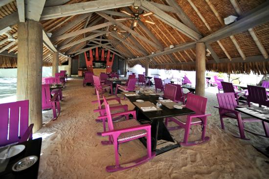 Bora Bora Food - 30 Best Restaurants In Bora Bora 19 TE AVA RESTAURANT, Bora Bora restaurants, restaurants in Bora Bora, plant based restaurants in Bora Bora, vegetarian restaurants in Bora Bora, vegan restaurants in Bora Bora, Bora Bora food, where to eat in Bora Bora, vegan in Bora bora, vegetarian in Bora Bora