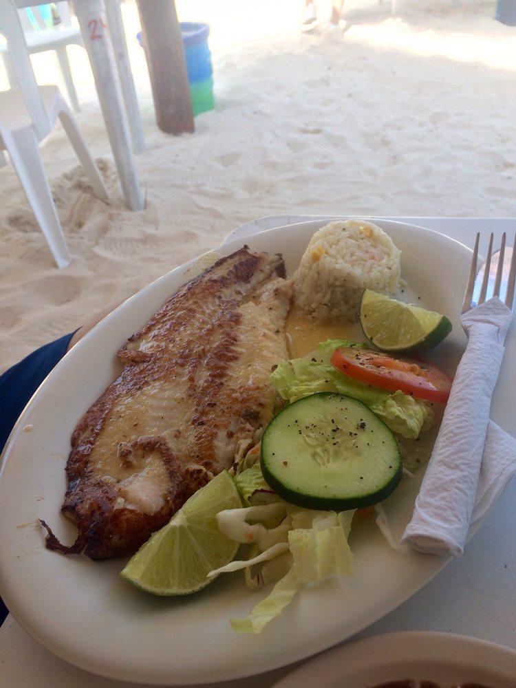 LA PLAYITA, Puerto Morelos restaurants, restaurants in Puerto Morelos, plant based restaurants in Puerto Morelos, vegetarian restaurants in Puerto Morelos, vegan restaurants in Puerto Morelos, Puerto Morelos food, where to eat in Puerto Morelos, vegan in Puerto Morelos, vegetarian in Puerto Morelos