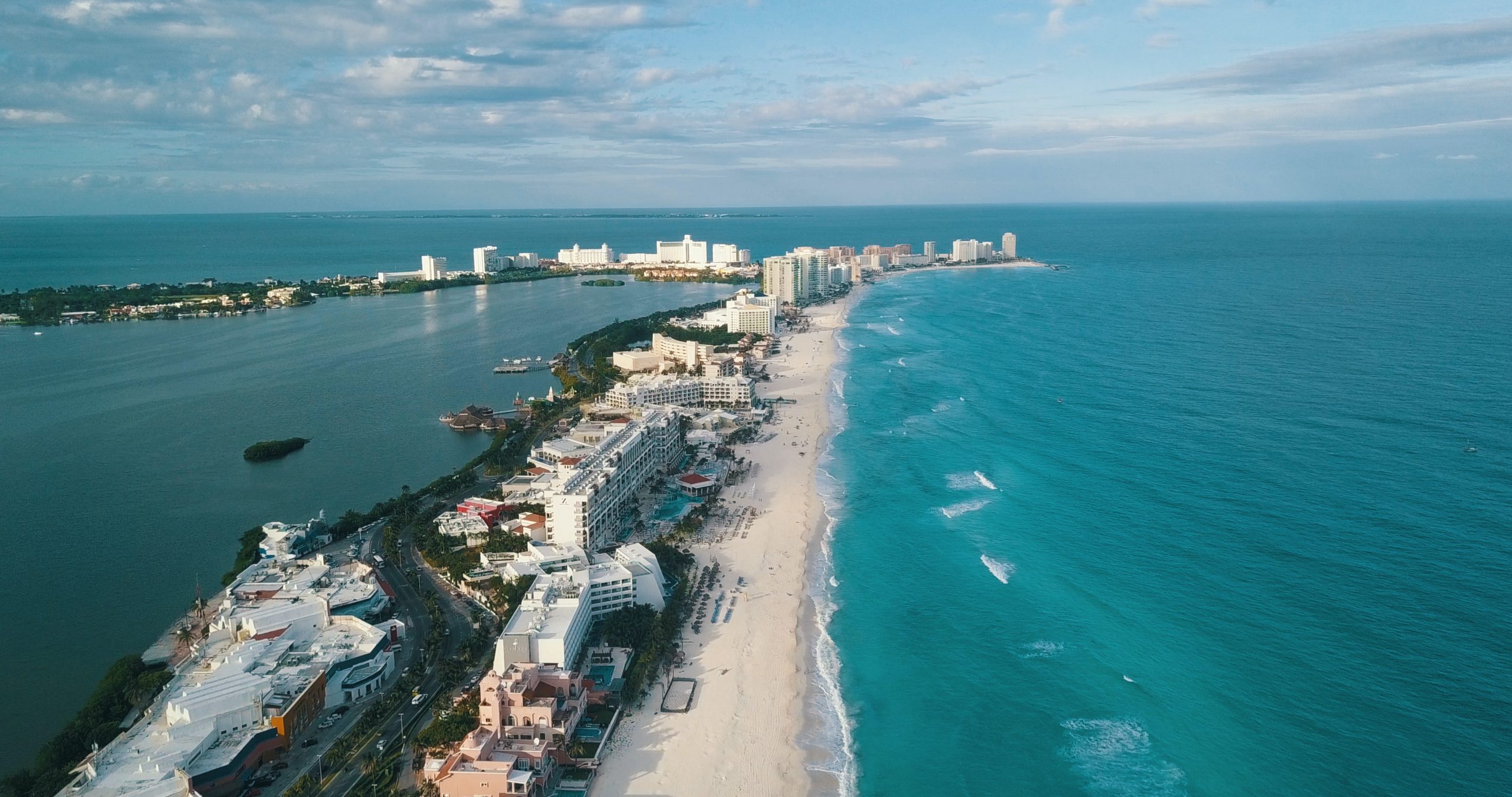 How To Get From Cozumel To Cancun Airport - All Possible Ways, cheapest way from Cozumel to Cancun Airport, Cozumel to Cancun Airport, ado bus Cozumel to Cancun airport, ADO Bus Cancun Airport