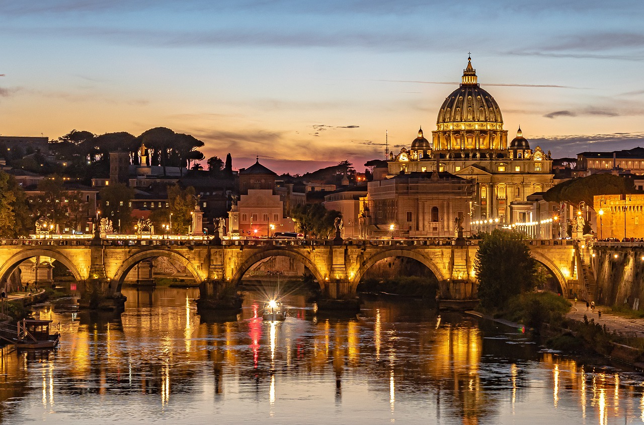 7 Most Overrated Places to Visit in Europe, Biggest Mistakes When Moving to Italy And How You Can Avoid Them