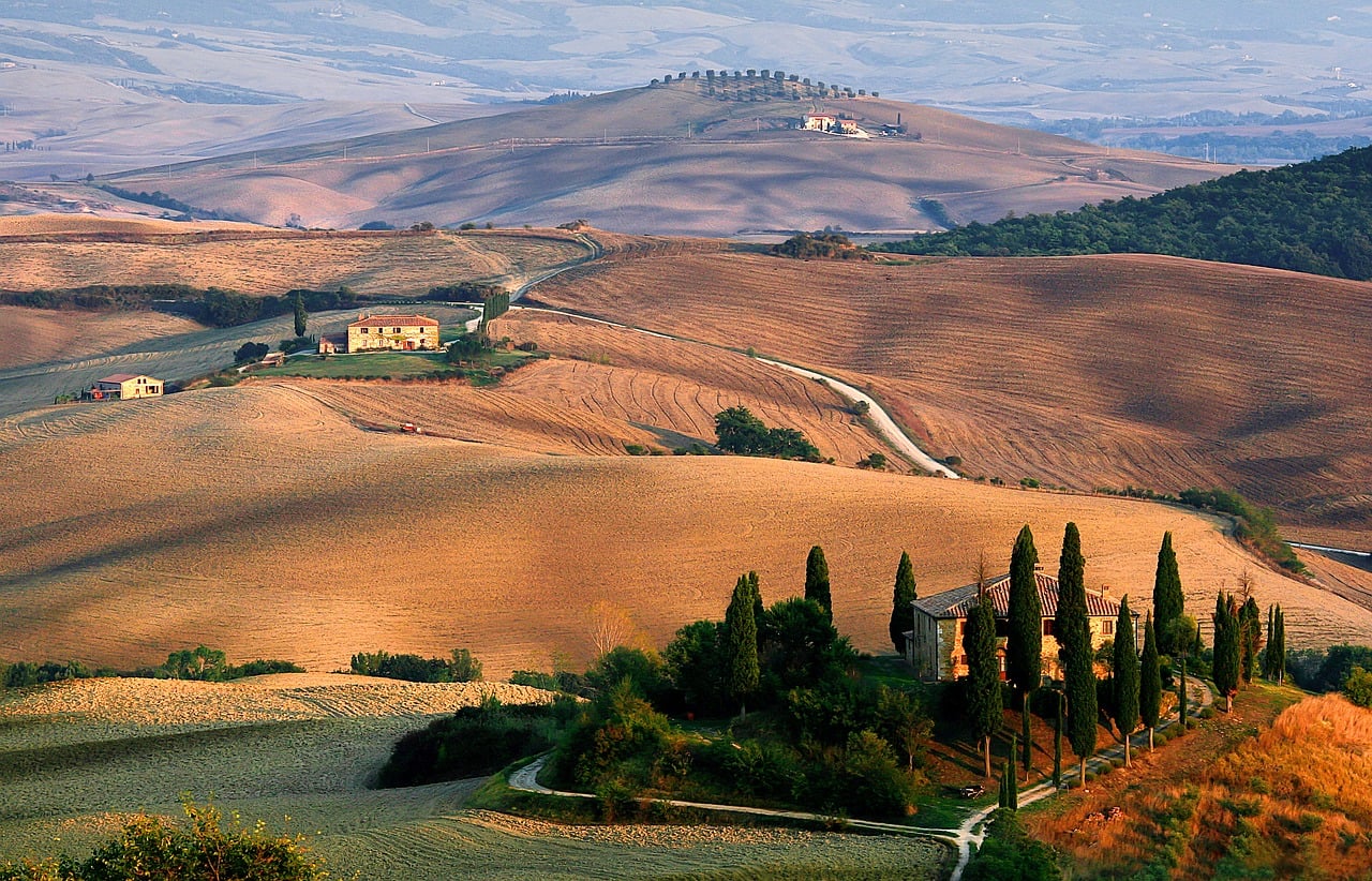 11 Common Mistakes to Avoid in Tuscany Italy And How To Avoid Them 3 11 Common Mistakes to Avoid in Tuscany Italy, Most Scenic Train Journeys in Italy
