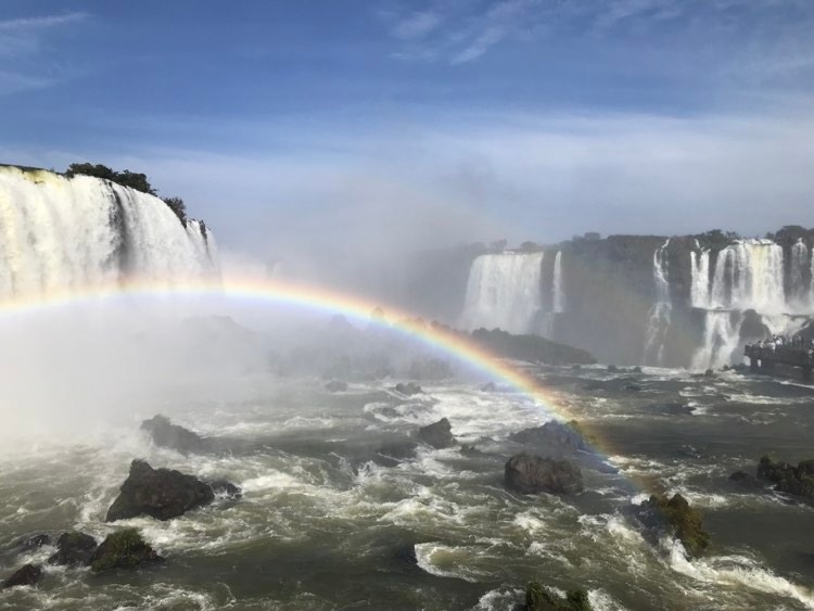 How To Get From Foz do Iguacu To Iguazu Falls, How to get to Iguazu Falls from Foz de Iguacu, foz do Iguacu to iguazu falls, iguazu falls , iguazu falls entrance fee, iguazu falls opening hours, bus from foz iguacu to iguazu falls, cheapest way from foz de iguacu to iguazu falls, taxi from Foz do Iguacu to Iguazu Falls, Uber from Foz do Iguacu to Iguazu Falls,