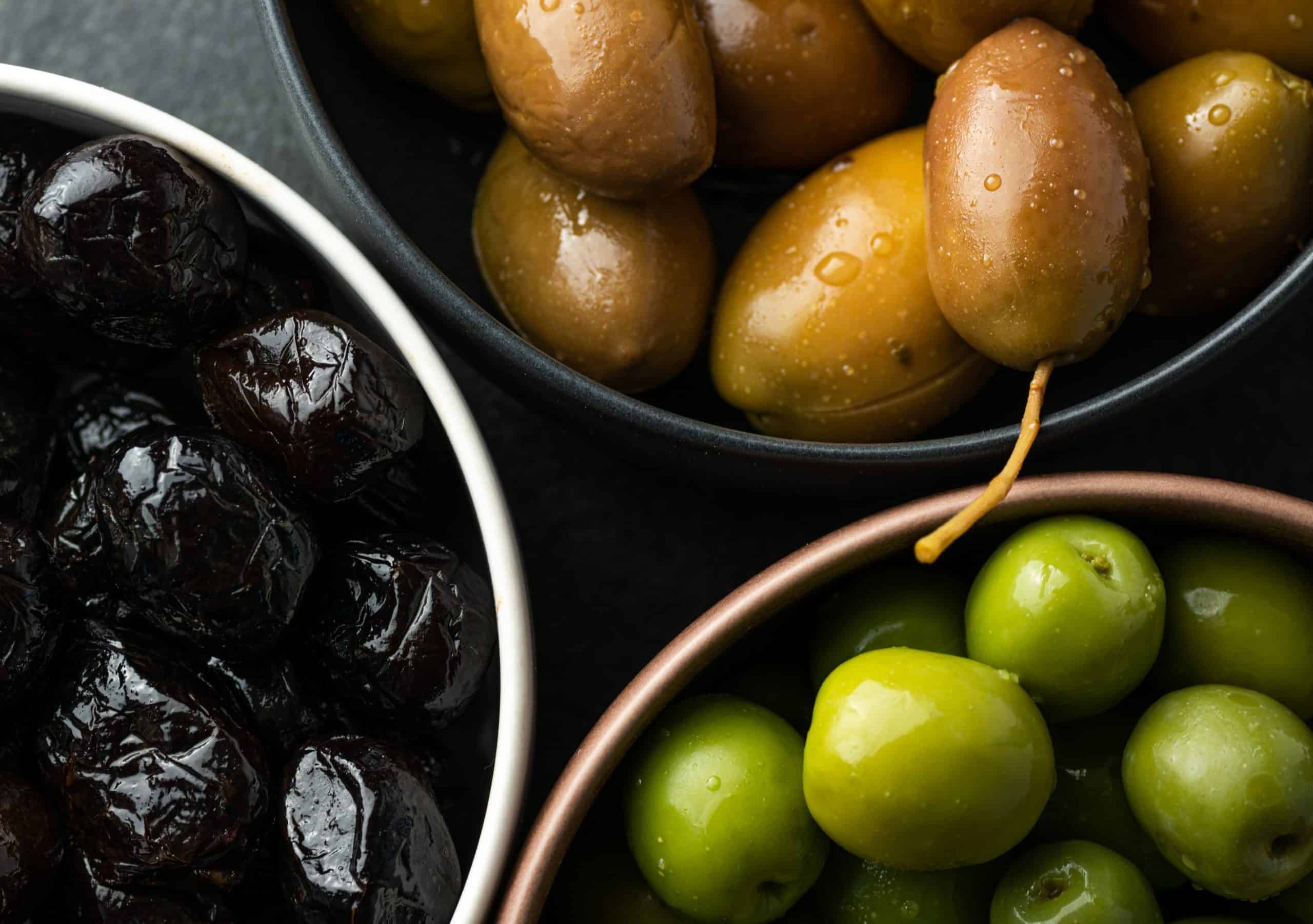 Vegetarian Food In Spain - 50 Best Spanish Vegetarian Dishes And Vegan Food In Spain 5 Spanish vegetarian dishes, Aceitunas - - vegetarian food in Spain, vegan food in Spain, Spainish vegetarian dishes, vegan in Spain, vegetarian in Spain, plant based food in Spain