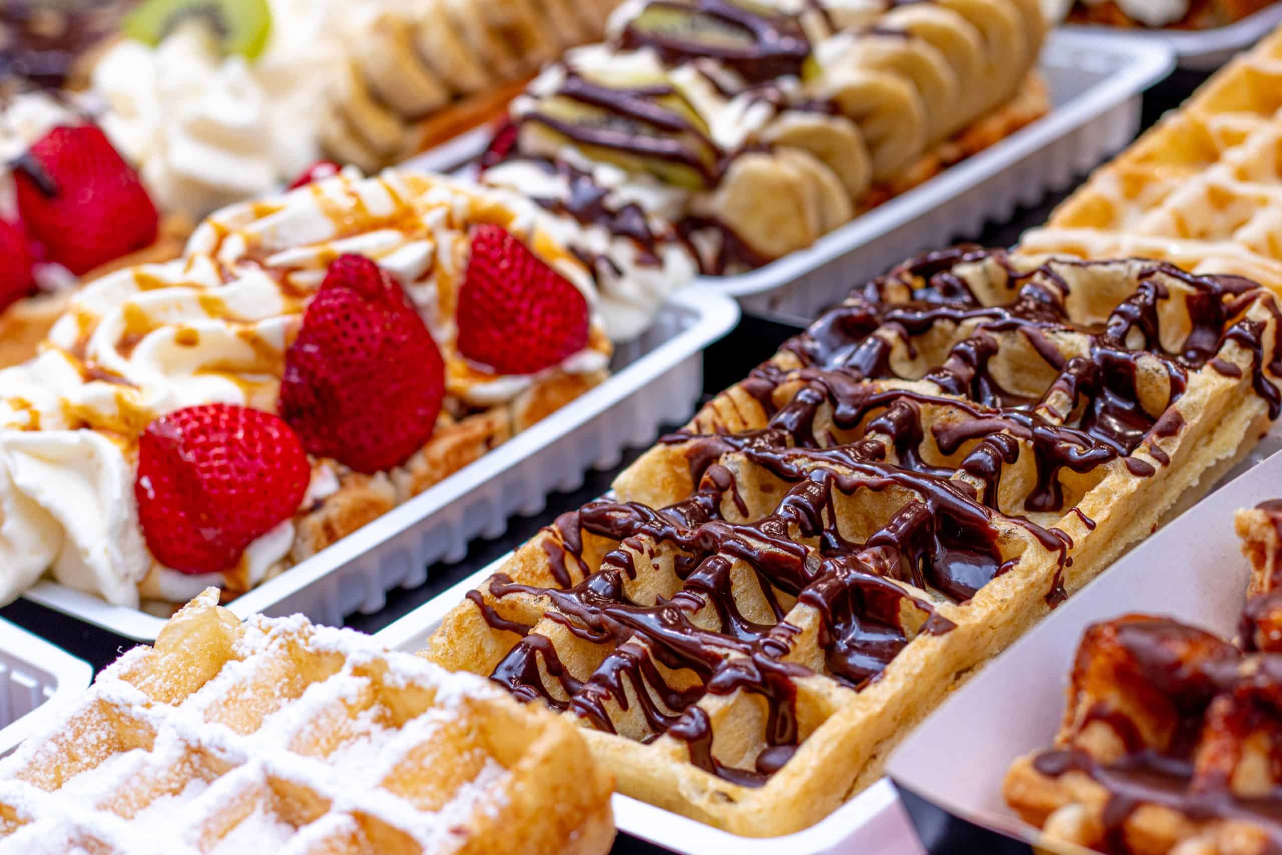 16 Best Food To Try In Christmas Markets 6 7 Tourist Traps to Avoid in Brussels (Travel Guide) And How To Avoid Them