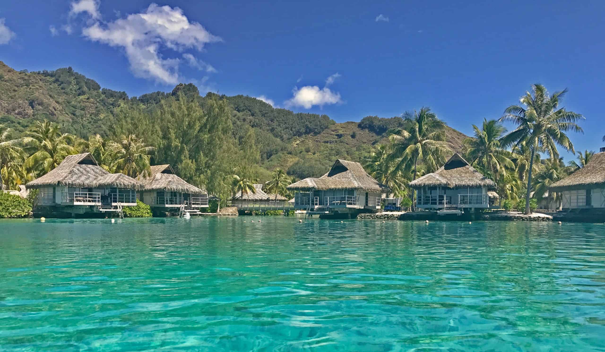 Comparison Bora Bora vs Tahiti: Which Polynesian Paradise is Right for You? 4 Bora Bora vs Tahiti: Which Polynesian Paradise is Right for You?