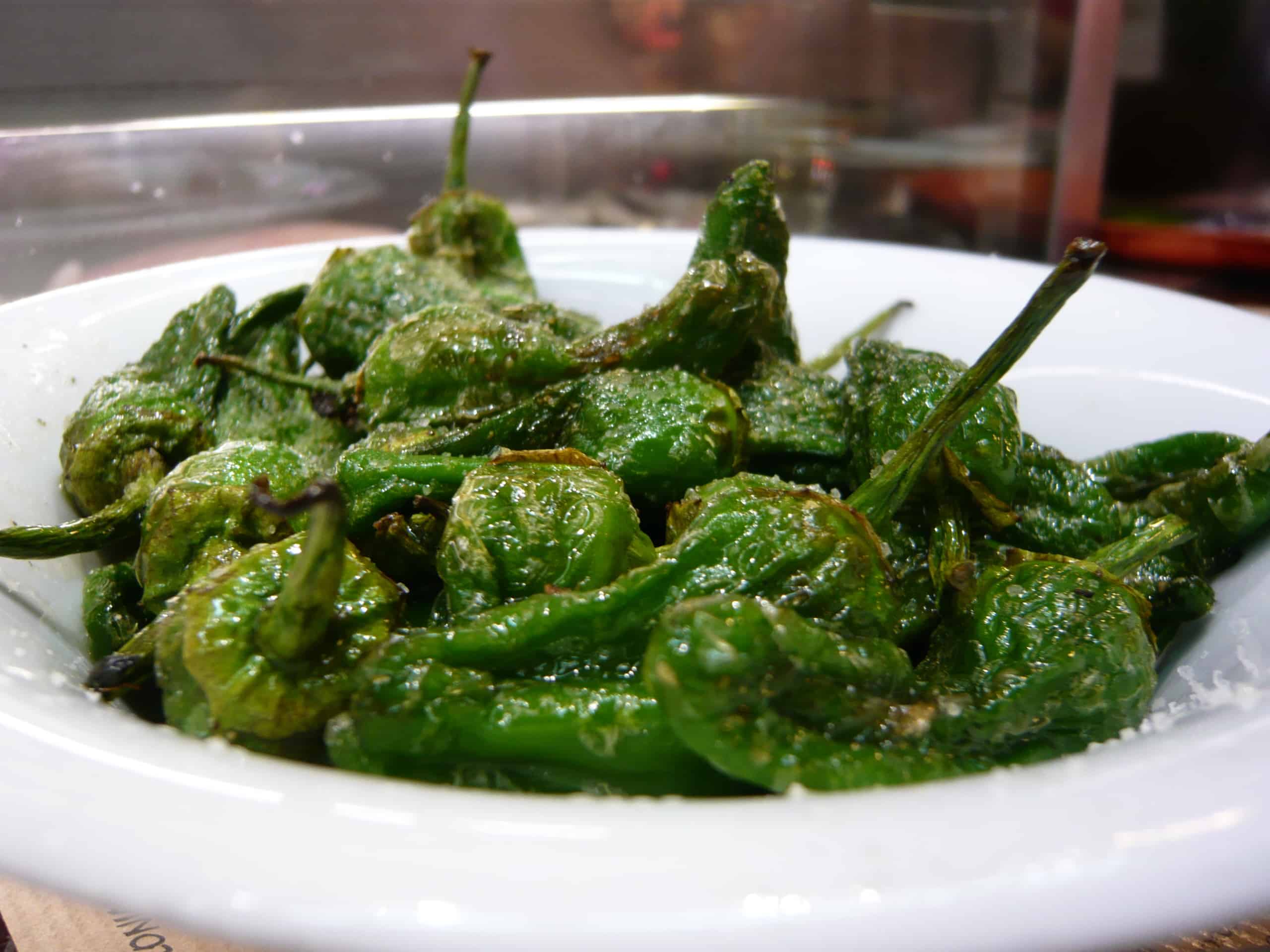 Vegetarian Food In Spain - 50 Best Spanish Vegetarian Dishes And Vegan Food In Spain 15 Spanish vegetarian dishes, Pimientos de Padrón - vegetarian food in Spain, vegan food in Spain, Spainish vegetarian dishes, vegan in Spain, vegetarian in Spain, plant based food in Spain